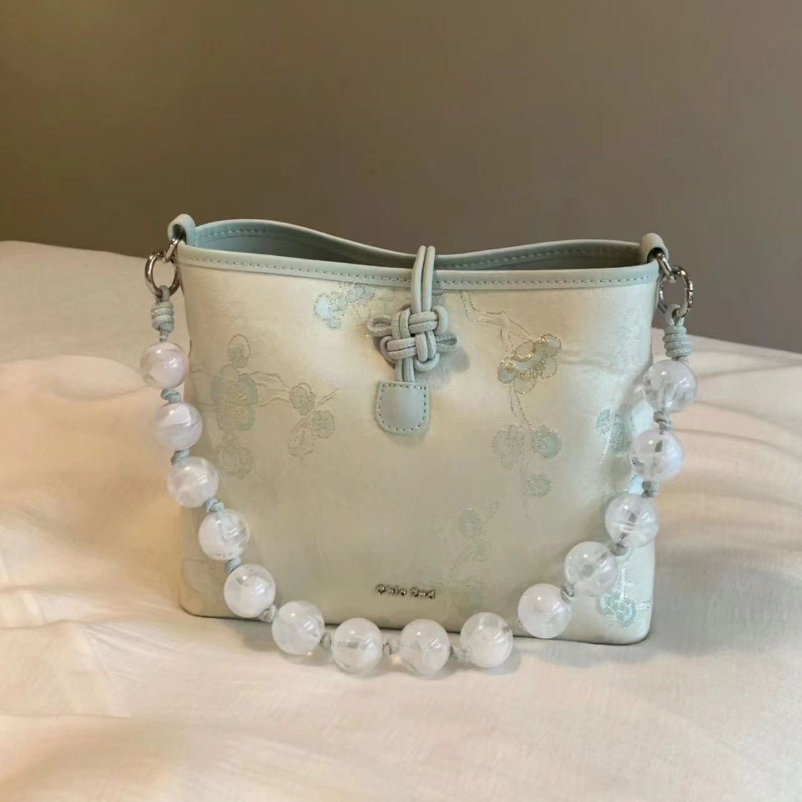 Chio2nd Tot Bag - South Wind Rain and Red Ink Painting Women's 2024 New Arrival Unisex Designer Single Shoulder Crossbody Bag