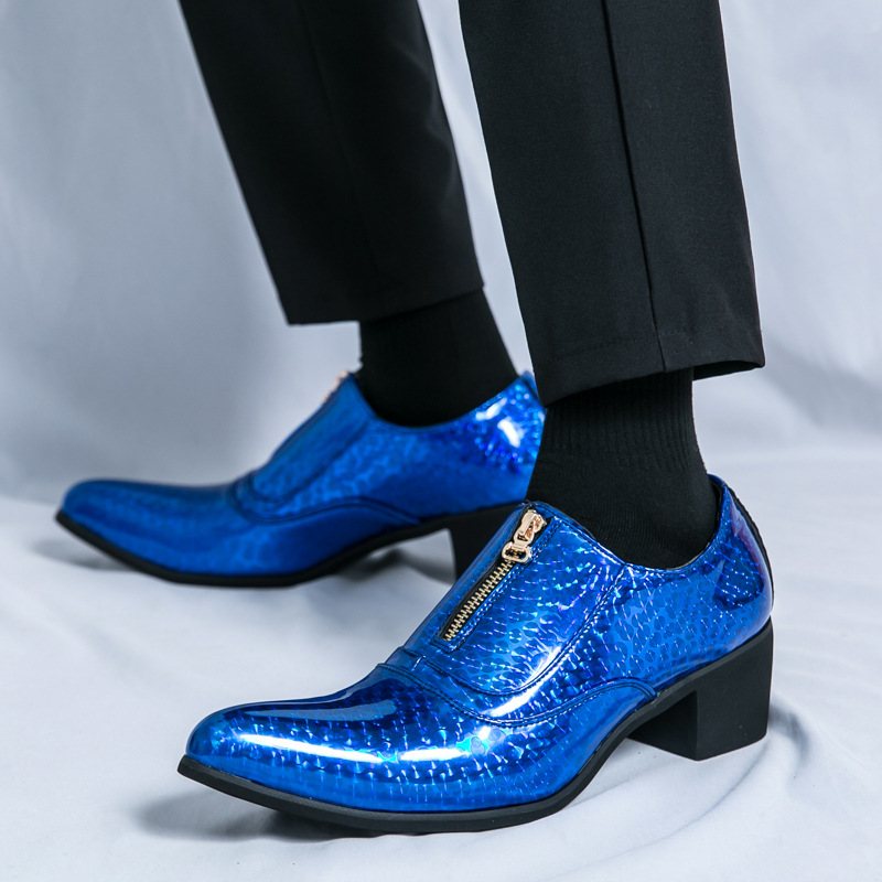 zapatos de hombre comercio exterior transfronterizo nuevos zapatos de cuero casuales tendencia de moda zapatos de cuero elevados tendencia brillante zapatos de cuero punta al por mayor