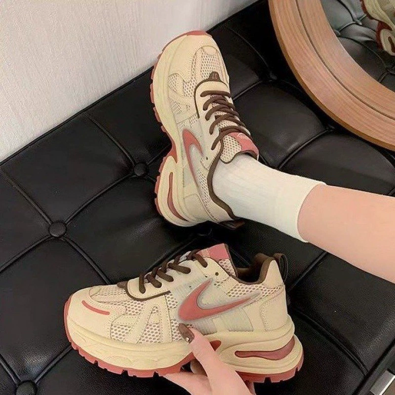 Кроссовки dad women's дышащая сетка, мягкая экокожа, толстая противоскользящая подошва (лето 2024)