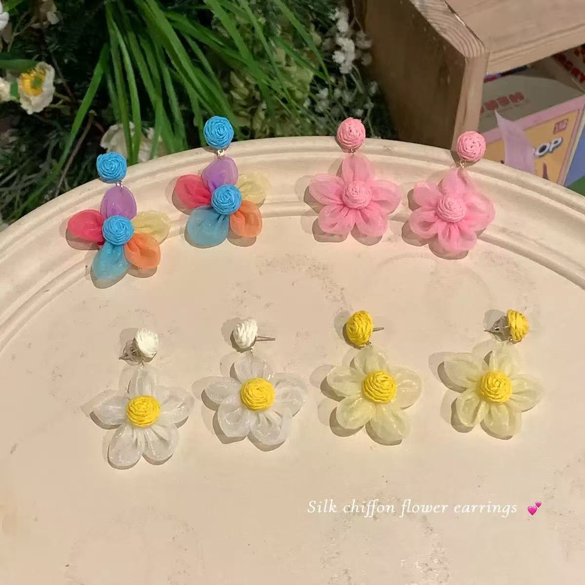 Suitable for spring