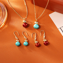 ����ʽ�������J��ʯ�朸߼��Еr��ײɫϲ�c�i����~������h