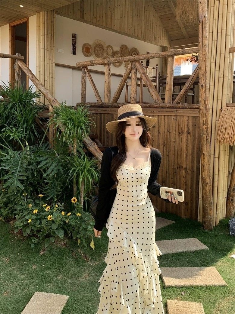 Váy maxi nữ thắt eo kiểu Pháp dây mảnh họa tiết chấm bi — Váy trắng gạo, Bộ đồ đen chi tiết 14