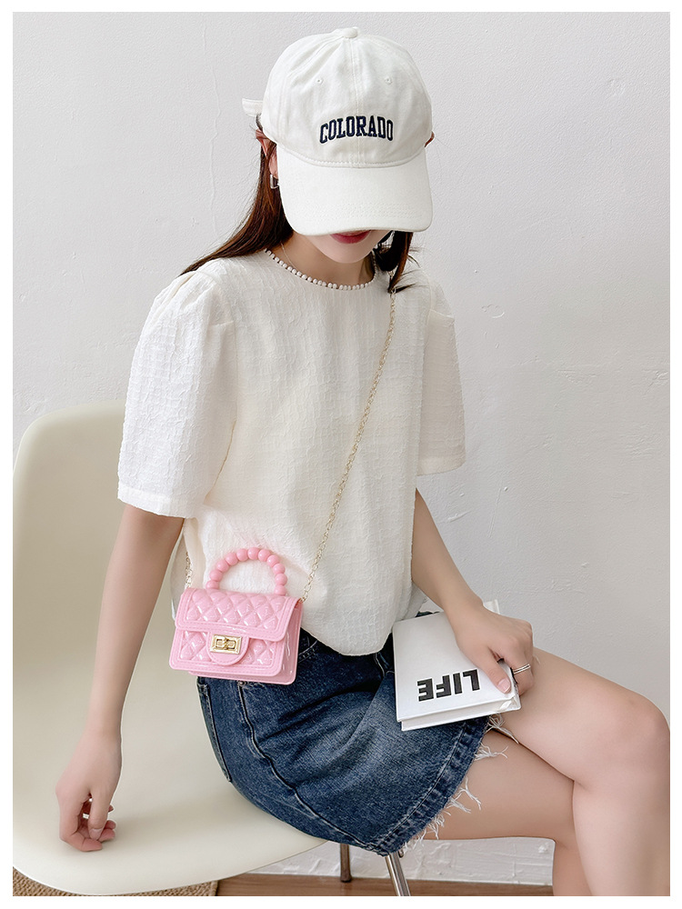 157g Weight Polyester Lining Material Flip Cover Closure Type Single Shoulder Strap Strap Type Jelly Bag Bags Type Casual, Holiday Occasion PVC Material Solid Color Pattern All Seasons Season Women's Gender Basic, Classic Style Style Square Shape Small Size Women's Small PVC Solid Color Basic Classic Style Square Flip Cover Jelly Bag 27