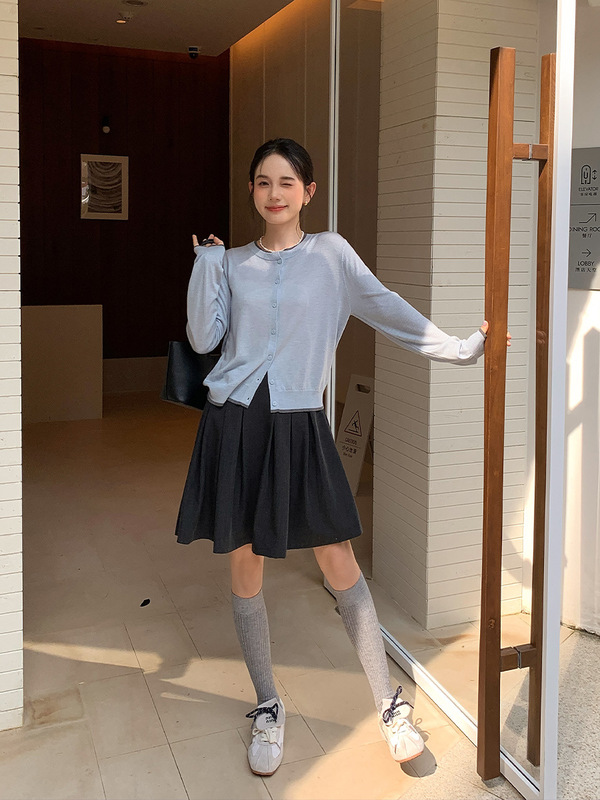 衣尔衫 舒适区 韩系基础羊毛纯色针织开衫女单排扣圆领外套0571|undefined