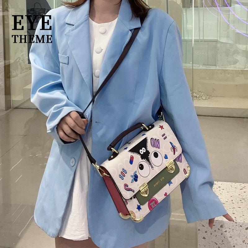 2025, nueva impresión de bolsas cuadradas de estilo de flip-top, contraste de color encantador graffiti viento damas camiseta 2761 #