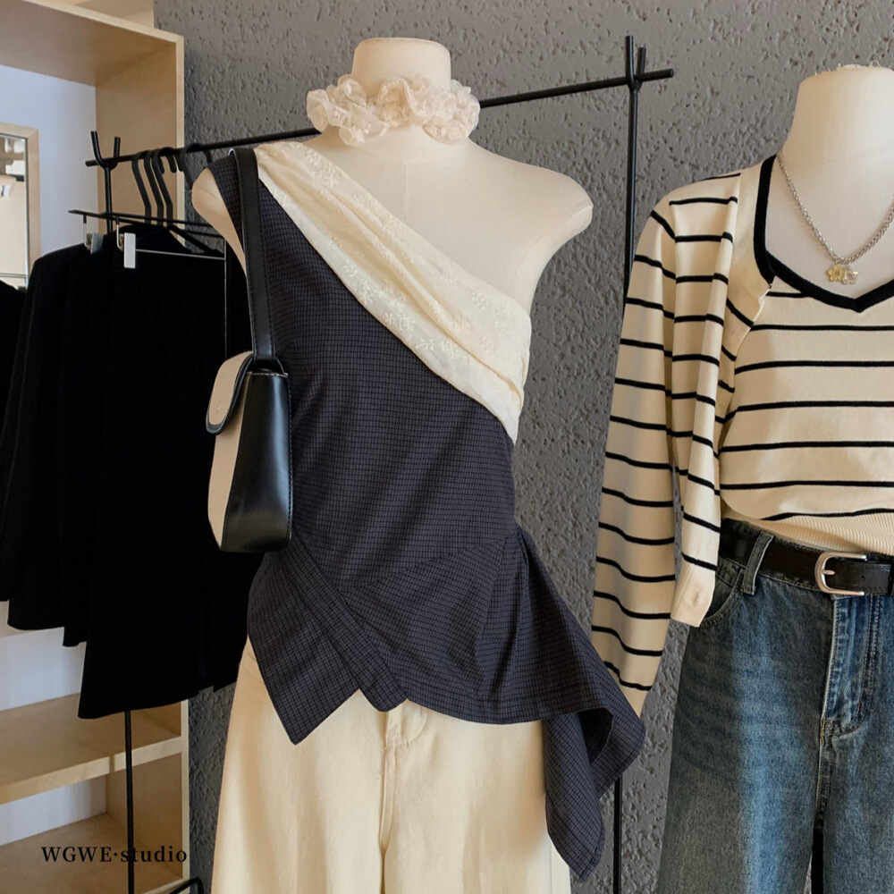 WGWE早秋法式不规则蕾丝格子拼接裙摆收腰斜肩无袖上衣小衫W6751
