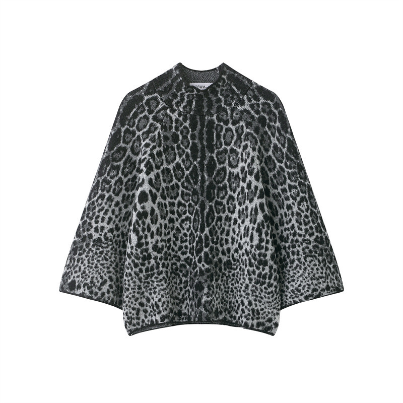 Foreign Trade Wholesale 2025 New Fashionable Women's Animal Jacquard Pullover Wide-Sleeved Knitwear 3991120