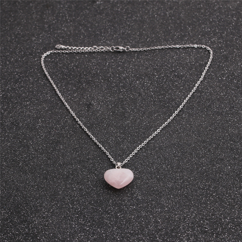 Fashion Pink Crystal Heart Pendant Necklace display picture 5