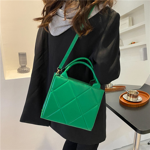 Stylish Solid Color Women's Bag  New Winter Tartan Candy Color Shoulder Bag Crossbody Bag Simple Small Square Bag