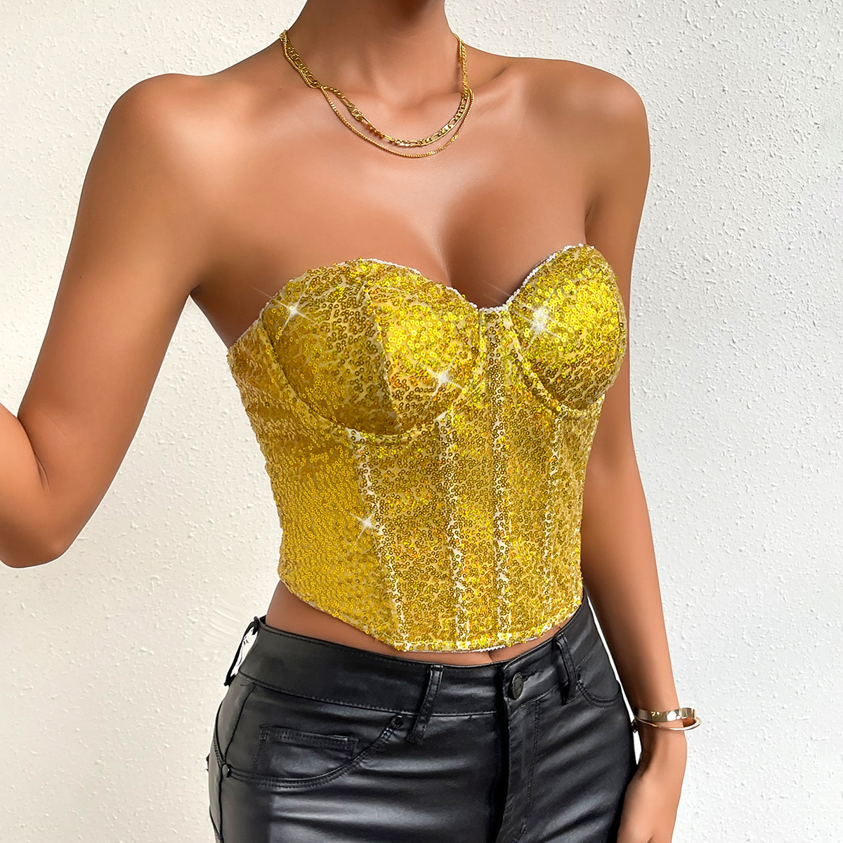 Women's Bandeau Tank Tops Sequins Sexy Solid Color display picture 1