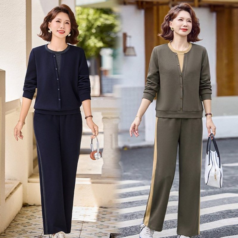 High-end, stylish two-piece autumn sportswear set for mothers, featuring a casual long-sleeved T-shirt and a top suitable for middle-aged and elderly women in the spring and autumn seasons High-end, stylish two-piece autumn sportswear set for mothers, featuring a casual long-sleeved T-shirt and a top suitable for middle-aged and elderly women in the spring and autumn seasons