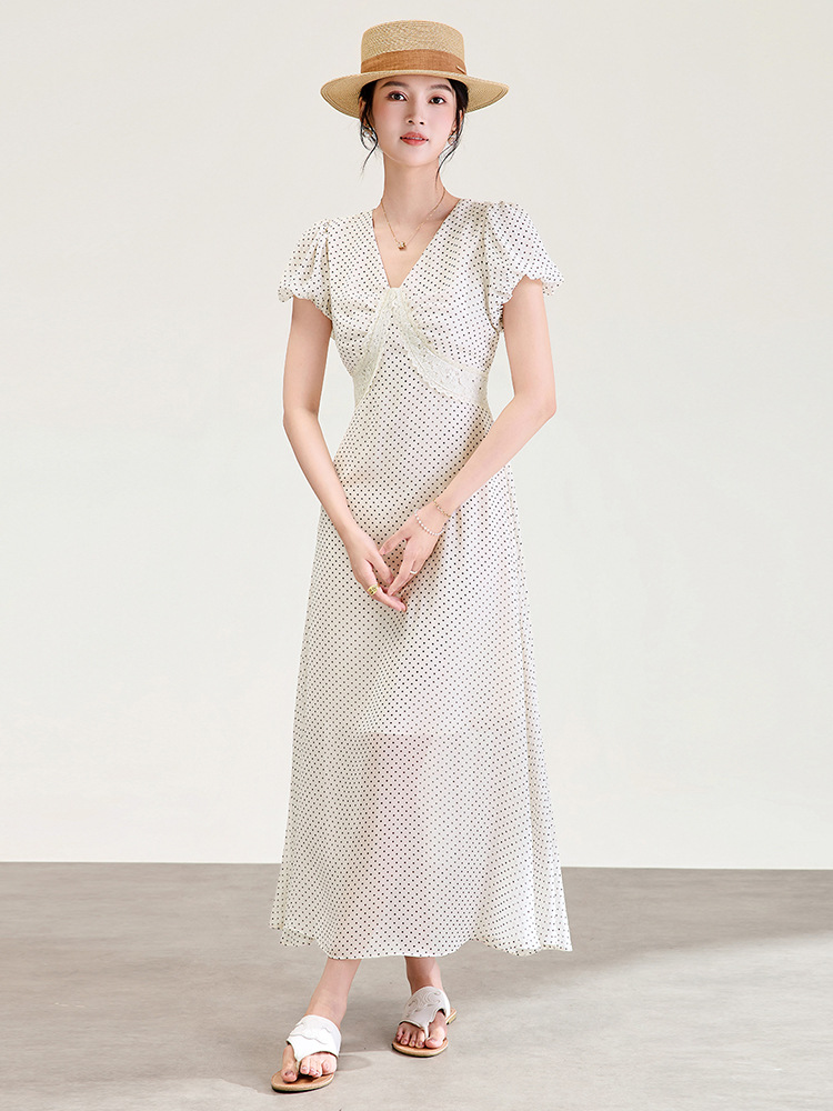 Đầm maxi nữ cổ V ren chấm bi phong cách Pháp thắt eo — màu đen