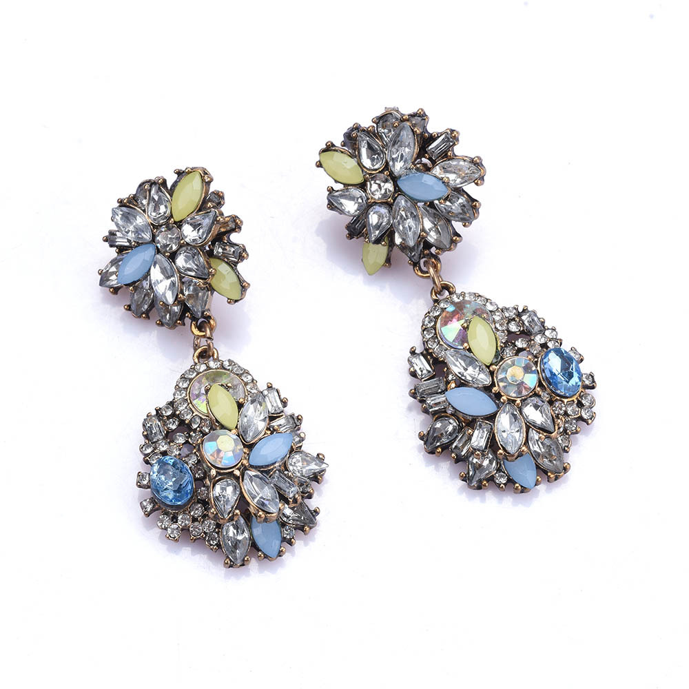 Elegant Glam Luxurious Geometric Alloy Plating Inlay Rhinestones Women's Earrings display picture 5