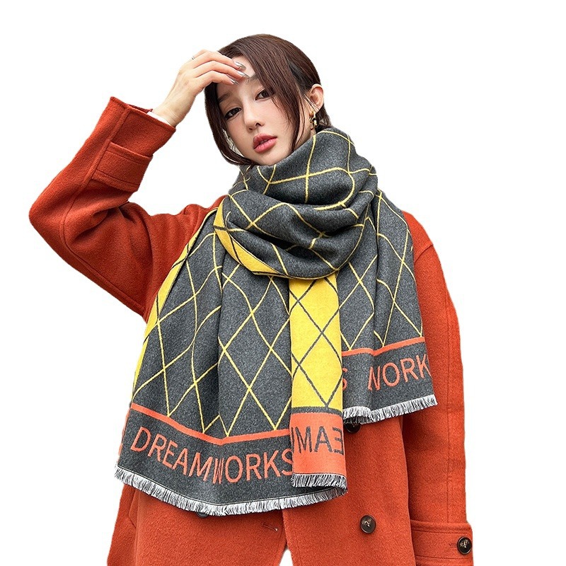 Nuova sciarpa jacquard di alta qualità, leggera sciarpa scozzese in cashmere double face da donna in stile Ling, sciarpa calda invernale ispessita, scialle_voghion.com