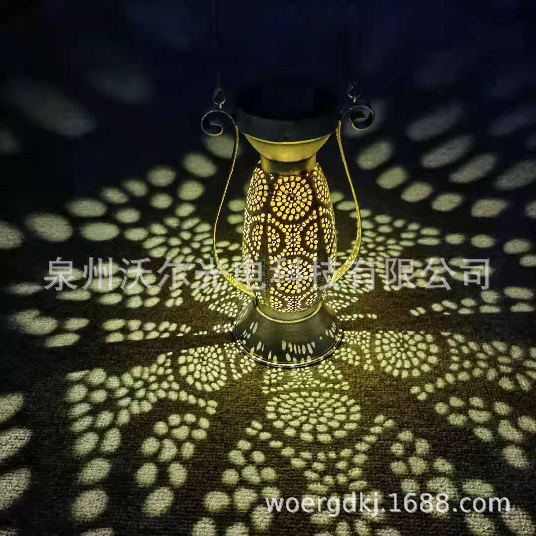 亚马逊跨境太阳能灯现货马灯 户外庭院装饰景观灯 镂空灯笼投影灯
