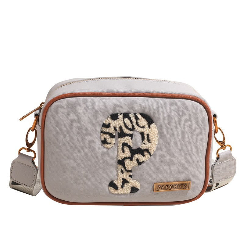 Mayorista 2024 otoño nueva carta bolso urbano minimalista moda moda versátil impresión de bolso