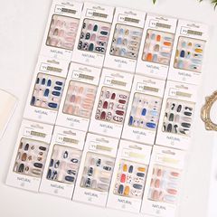 新款時尚百搭秋冬美甲貼片藍白色格紋清新甲片可愛甜美可拆卸甲片