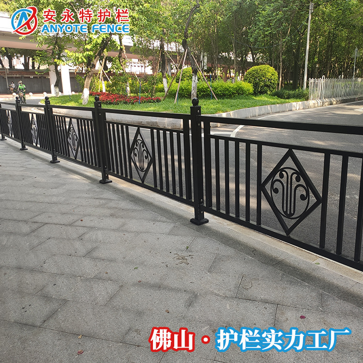 定制市政文化道路护栏广州厂家城市人行道马路中间隔离防护栏杆