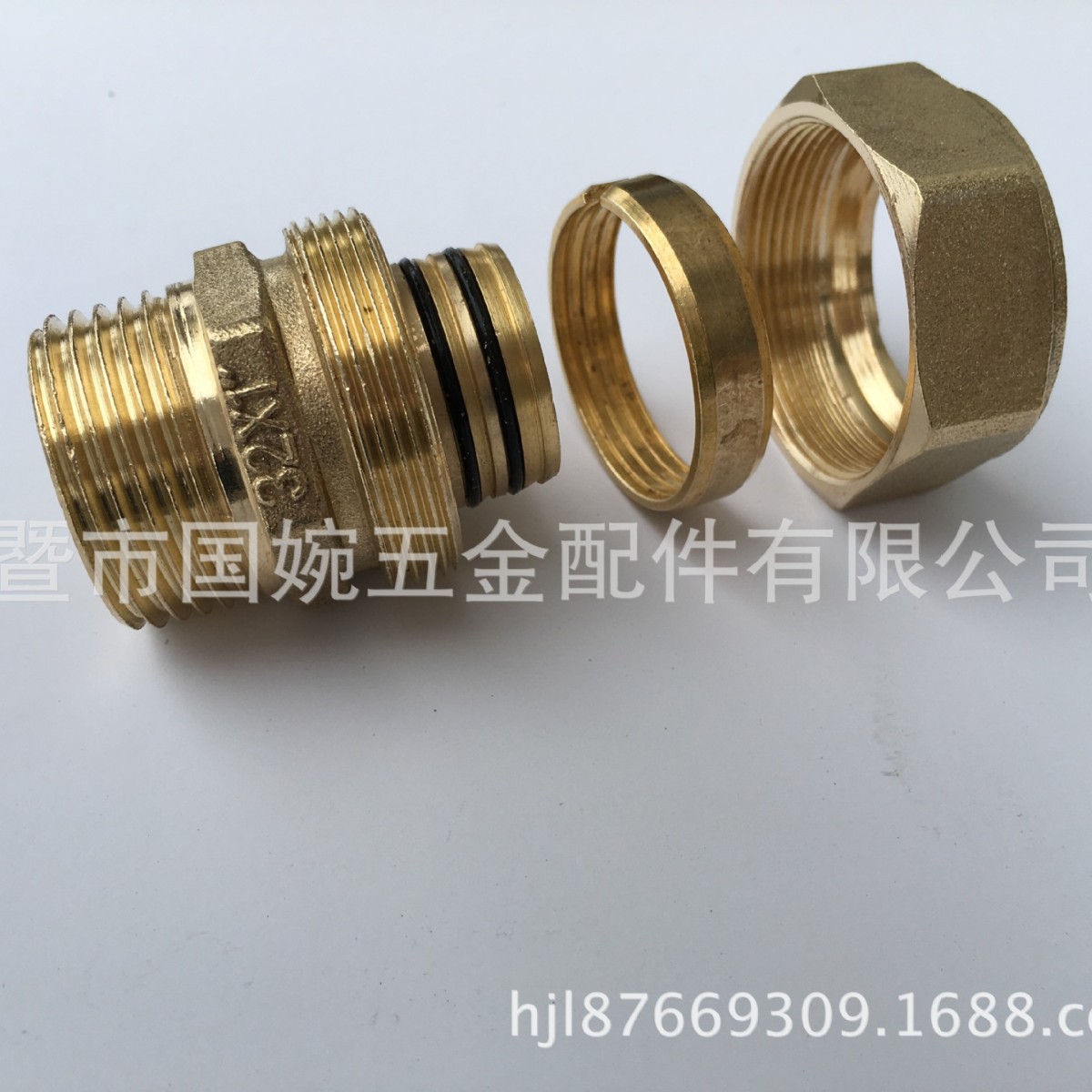 国巨 厂家直销 32*1M外丝直接 卡套式铜管件 太阳能铝塑管铜接头