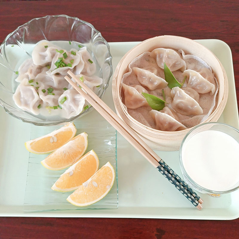 三泉スープ餃子 10パック キャベツと豚肉の餃子 朝食や夜食に便利 冷凍餃子 蒸し餃子 揚げ餃子|undefined
