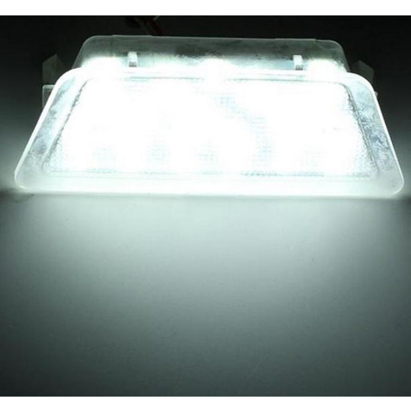 Suitable for Opel Astra G 98-04 license plate lights, 18 LED white lights, transparent frame, 1 piece, a popular item for cross-border sales