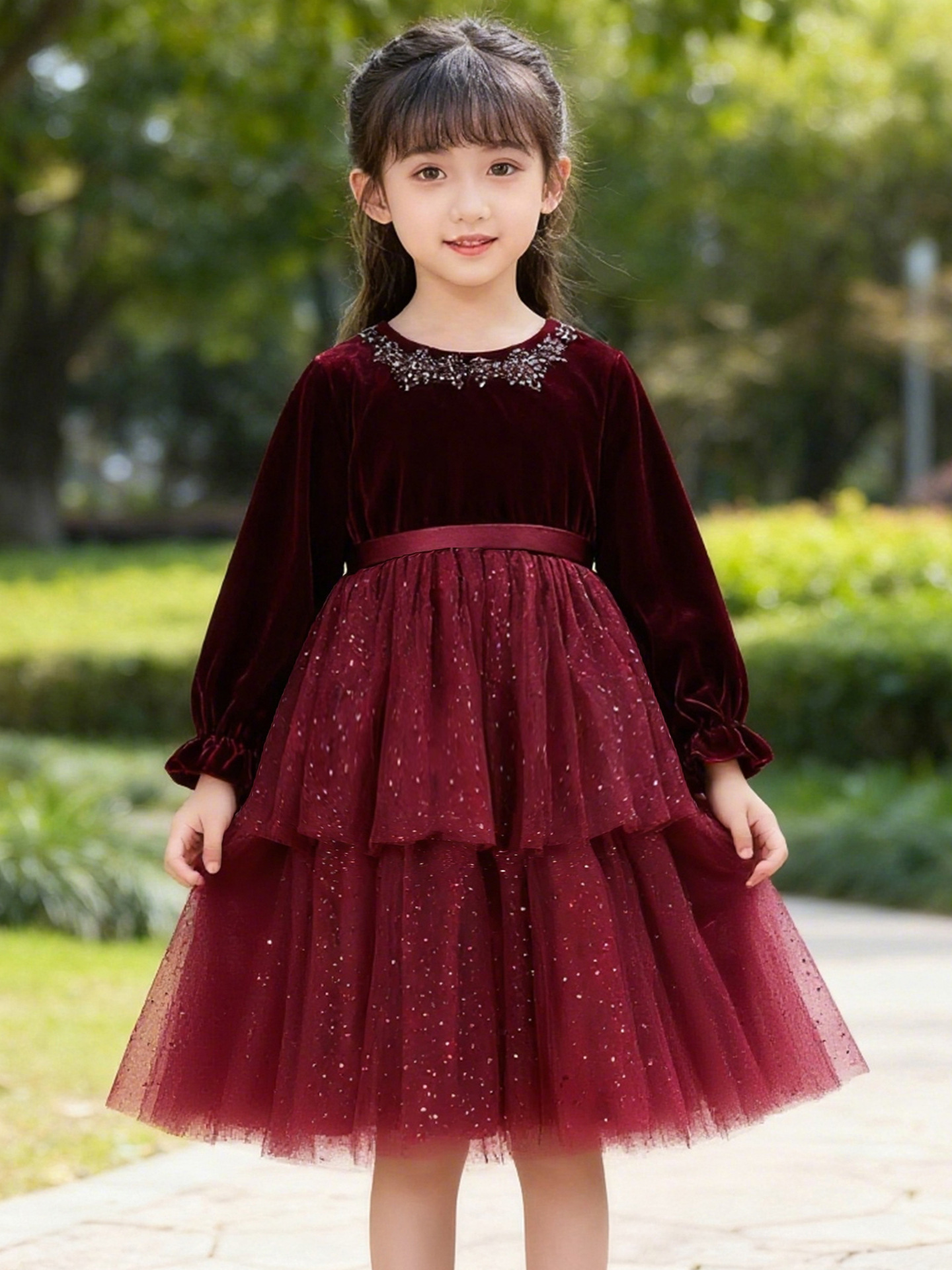 Otoño y invierno nuevo vestido de niña transfronterizo venta rápida explosiva coreano veludo espectáculo de cumpleaños vestido corto de princesa