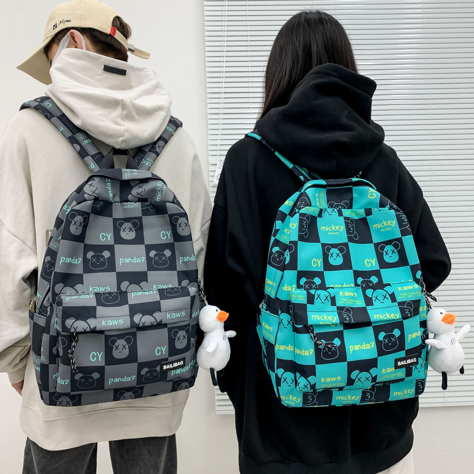 克莱因熊书包女初高中男女双肩背包时尚简约背包棋盘格轻奢双肩包