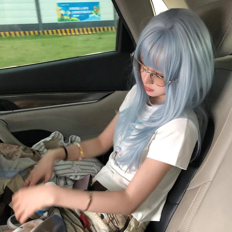 Women's wig in ice blue with bangs, long straight hair, high layering, flattering for skin tone, fashionable, with simulated scalp, full head cover Women's wig in ice blue with bangs, long straight hair, high layering, flattering for skin tone, fashionable, with simulated scalp, full head cover