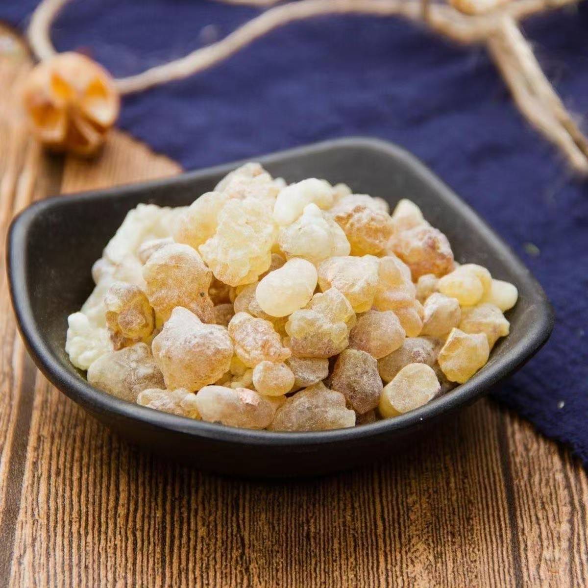 Ru Xiang Resin (Boswellia carterii) — Natural Frankincense Tears, Dried Food Herb 500g overview
