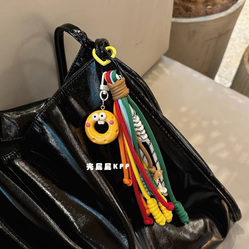 노란 소시지 입 - 한국 컬러의 등산용 로프 펜던트