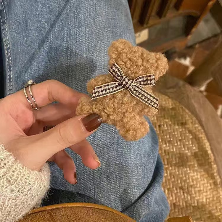 Un patrón de clip de pelo al por mayor nuevo mercado nocturno joyería de tarjeta de pelo al por mayor barraca de venta caliente clip de boca de pato joyería image 181