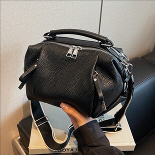 (Cross-border trading), small retro universal shoulder bag, fashionable one-shoulder bag, pillow, city style, genuine leather