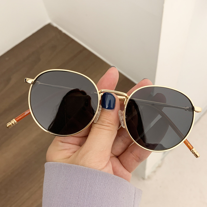 Korean-Style Simple Round-Frame Sun Protection High-Definition Sunglasses for Women with Metal Frames, Sunshade, Fashionable and Versatile Small-Frame Sunglasses Korean-Style Simple Round-Frame Sun Protection High-Definition Sunglasses for Women with Metal Frames, Sunshade, Fashionable and Versatile Small-Frame Sunglasses