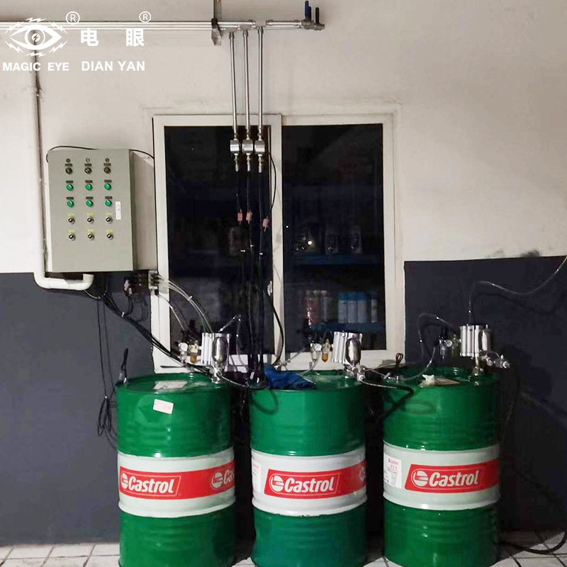 Máquina de llenado cuantitativo de aceite de engranaje automotriz sistema de lubricación centralizado de aceite lubricante de fábrica