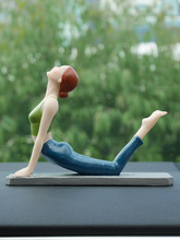 树脂汽车摆件高档车载茶宠人物摆件家居少女美女瑜伽车内饰品香水