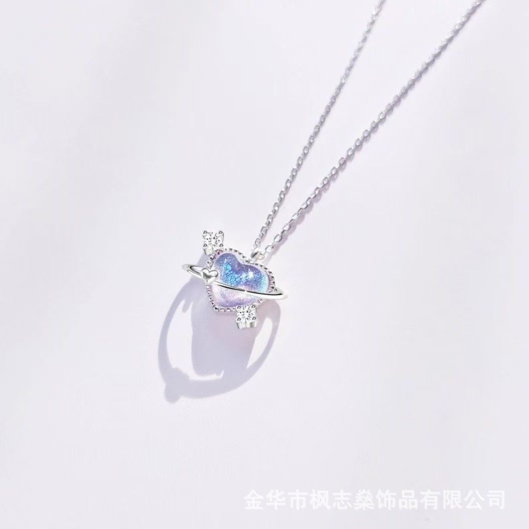 Best Friend Necklace Original Set of Three Cute Trendy Student Versatile Heart-Shaped Children's Gift for Three People