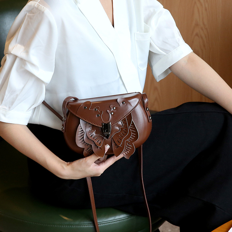 Personalizirana stisnjena školjka za žensko poletno nišno oblikovanje metuljčkov, mini torba čez ramo_voghion.com