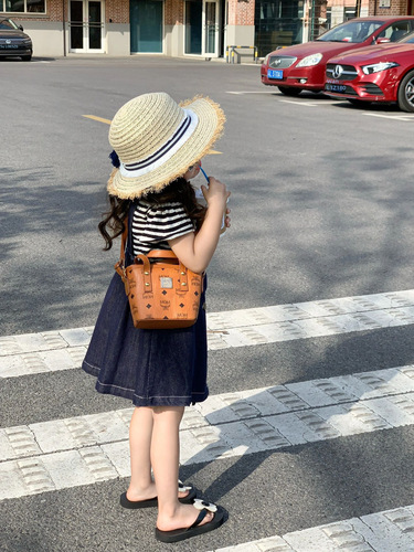 Children's stylish and trendy denim overalls dress Korean children's clothing 2024 summer item for girls Korean style temperament tank top dress
