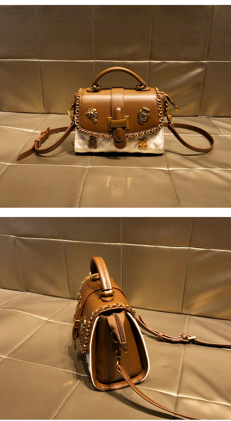 Túi đeo chéo nữ da thật satchel dáng vuông nhỏ gọn — Gấu Nhỏ/Bu Bu/Trắng, Gấu Nhỏ/Bu Bu/Đen chi tiết 12