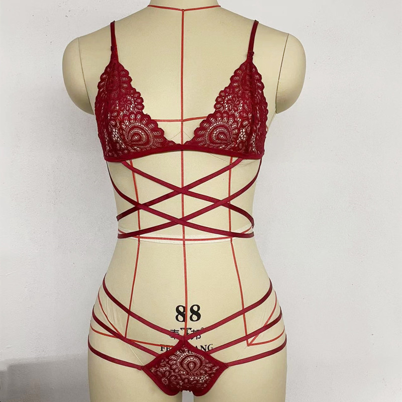 European And American Sexy Underwear Three-point Sexy Hollow Out Cross Strap Three-point Suit Lace  New Pop