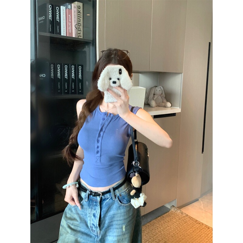 Real Shot of a Vintage-Style Summer Multi-Button Henley Collar Tank Top, Sleeveless Blouse for Women 14116