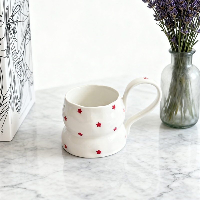 Transfronterizos mano mano pintada golondrina taza de cerámica retró nicho taza de café de desayuno conjunto de plato de taza de té