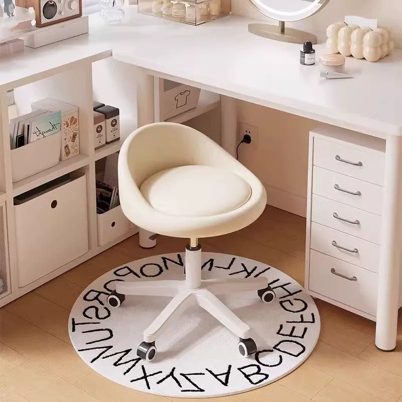 Стул для макияжа интернет-знаменитостей, табурет для спальни для девочек, табурет для макияжа, кремовый стиль, маникюрное кресло, новый табурет для туалетного столика