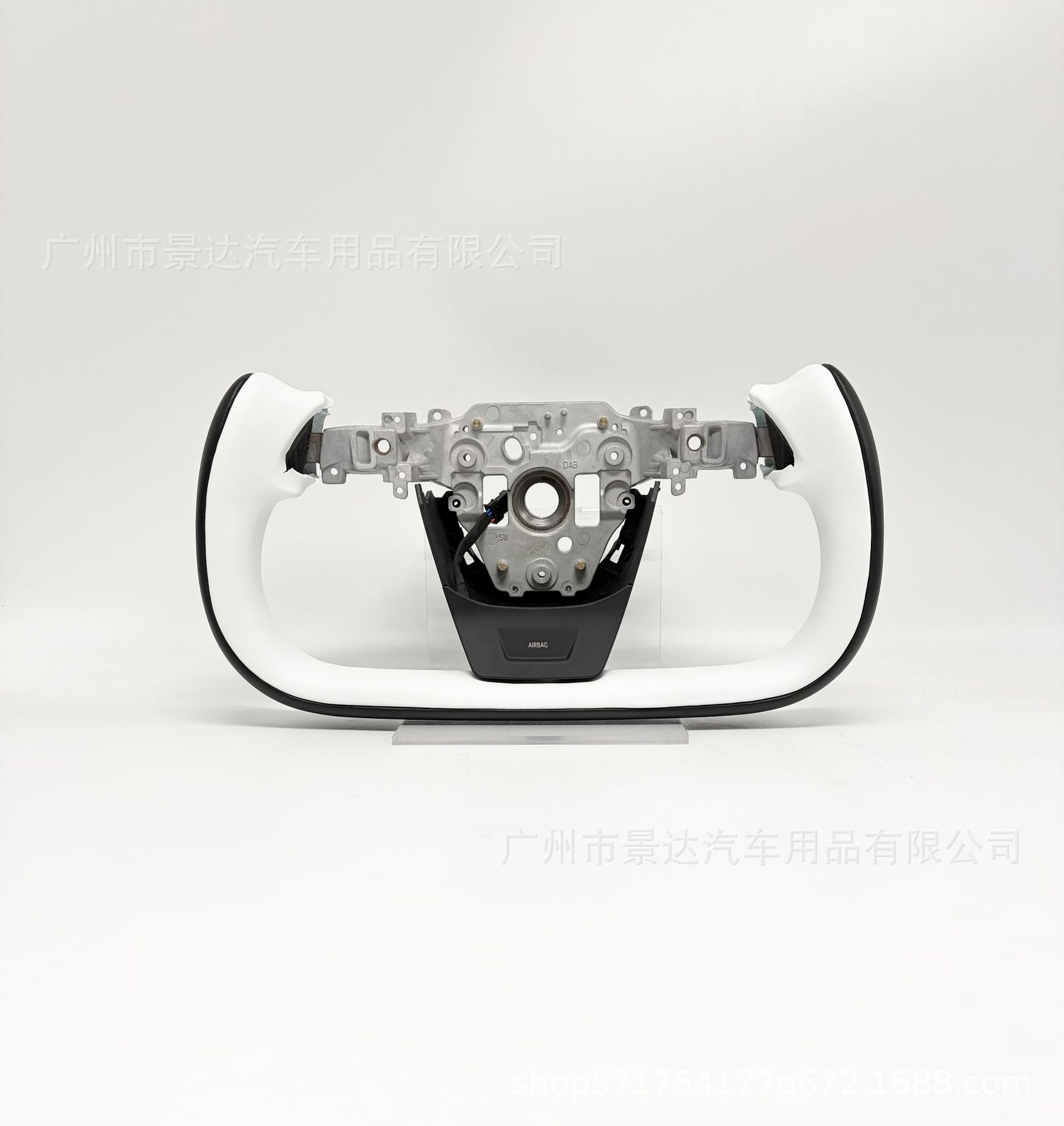 Suitable for Tesla's new Model Y modification and upgrade to the new dynamic yoke steering wheel