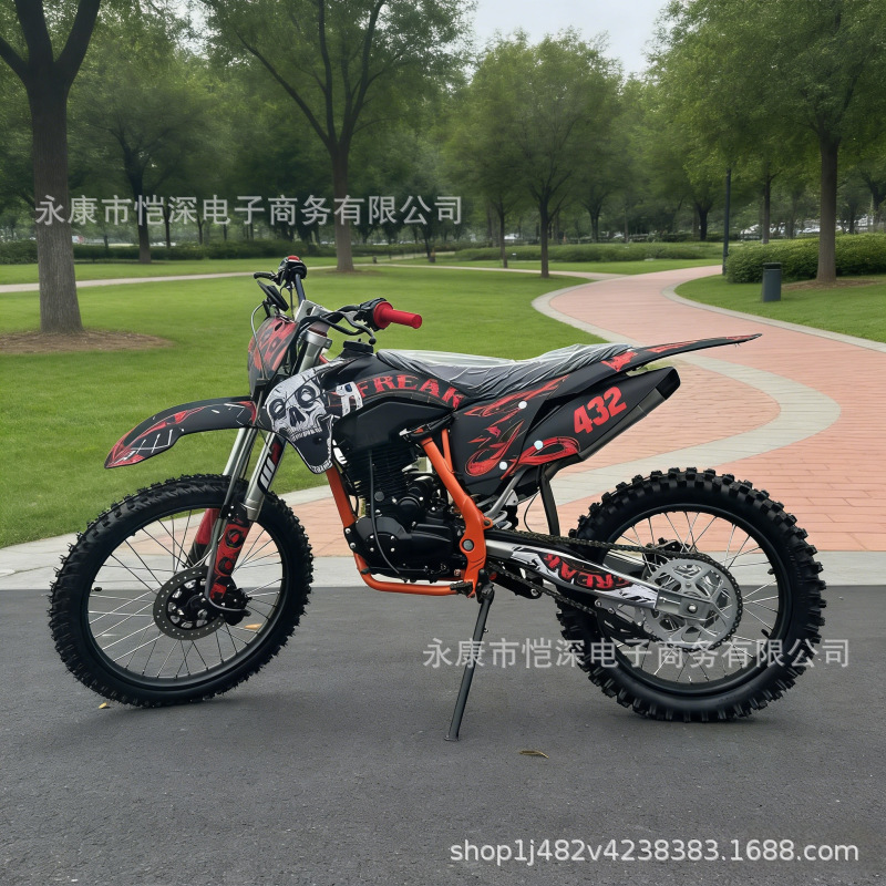 Large Off-Road 250Cc Two-Wheeled Off-Road Motorcycle with High-Performance Air-Cooled Engine, Mountain Bike, Rally Motorcycle