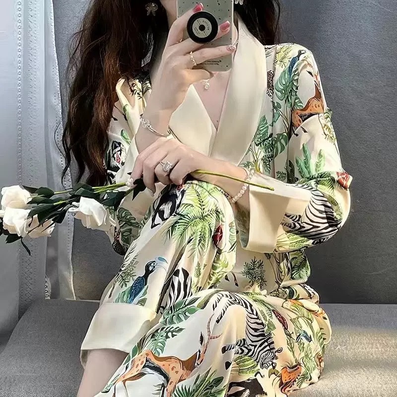 Ice Silk Pajamas Women's Summer High-End Suit 2025 New Long-Sleeved Wearable Spring & Fall Accessible Luxury Large Size Home Clothes