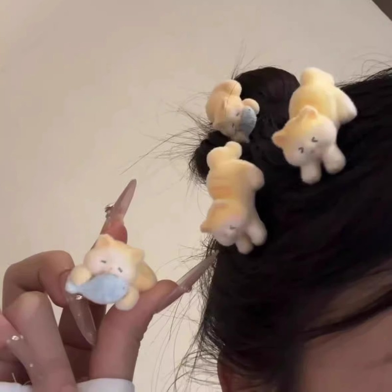 魚を食べるかわいい子猫漫画ヘアピン 2025 新しい甘いガーリーハート額前髪サイドクリップヘアアクセサリー|undefined