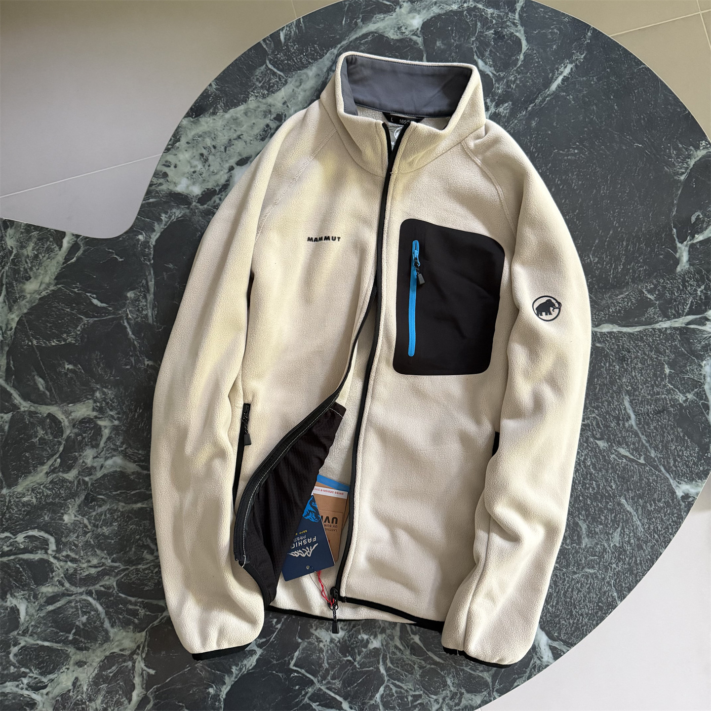 Winter Mammoth Lightweight Windproof and Warm Double-Sided Polar Fleece Jacket for Men and Women with Stand-Up Collar for Outdoor Use