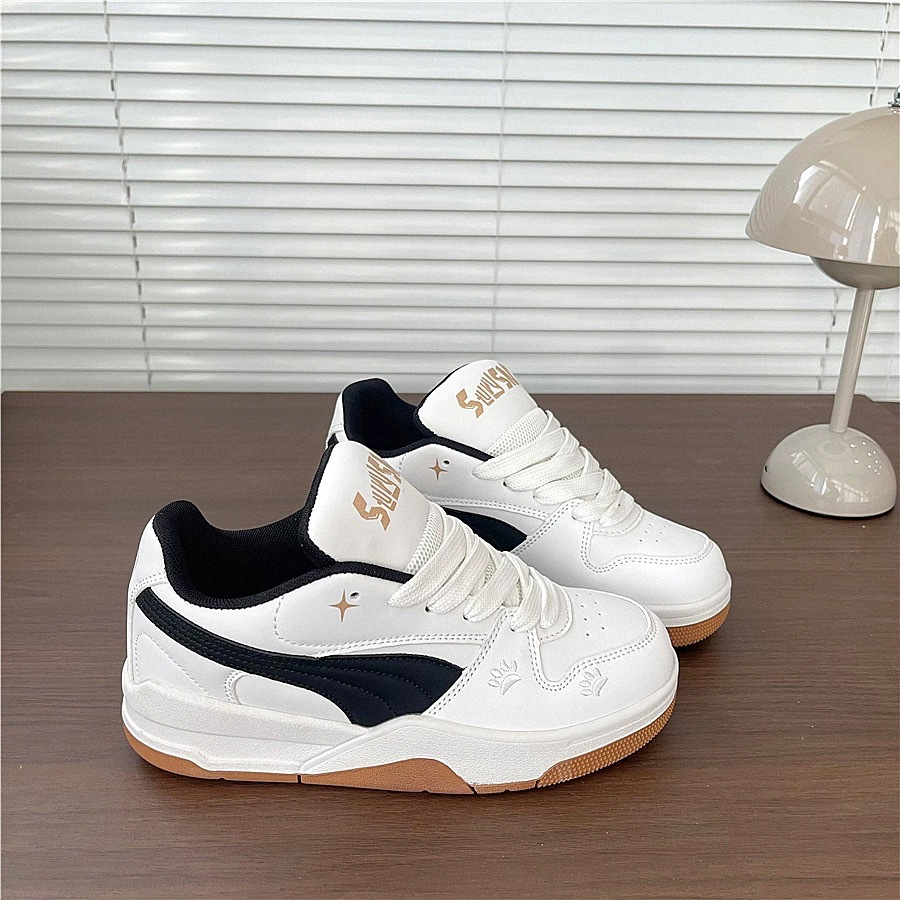 Zapatos de mujer 2026 nuevos zapatos de skate de pan transpirables para niñas zapatos deportivos de suela gruesa pequeños zapatos blancos para mujeres estilo casual diario