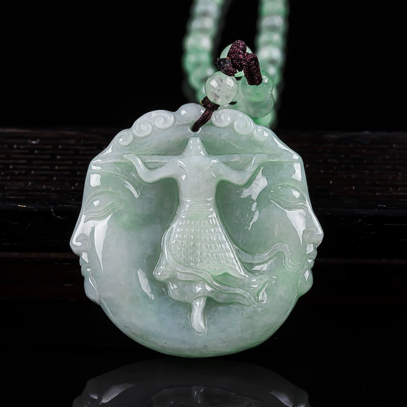 Подлинный натуральный нефритовый кулон бирманский бренд изумрудный